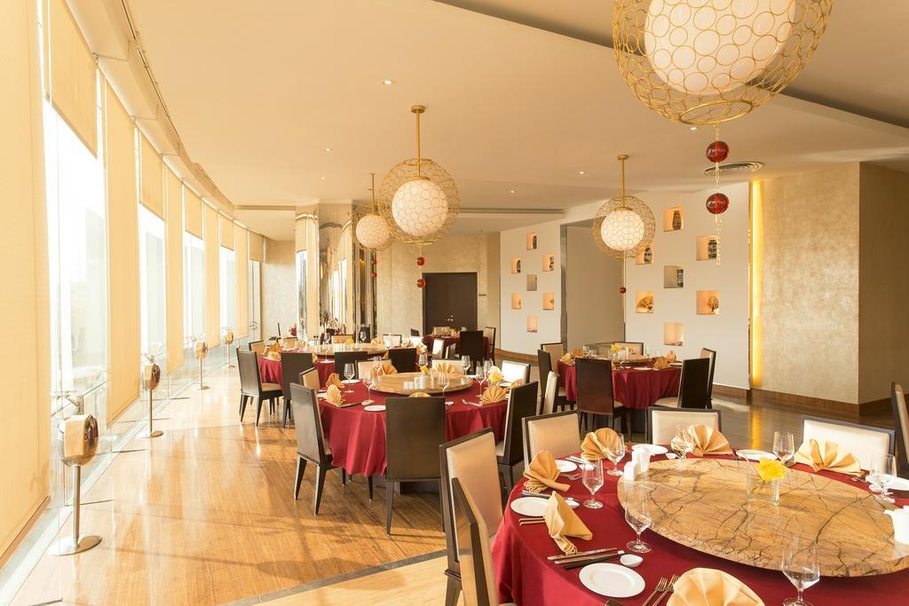 Lagos Continental Hotel Zewnętrze zdjęcie The restaurant